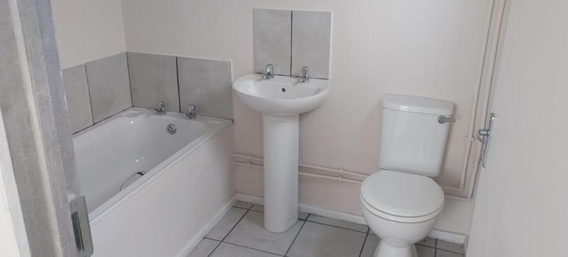 2 Bedroom Property for Sale in De Almeida Western Cape